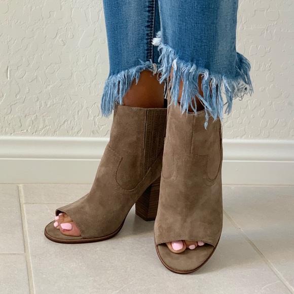 NIB Taupe Peep Toe Distressed Leather Bootie - Picture 5 of 6